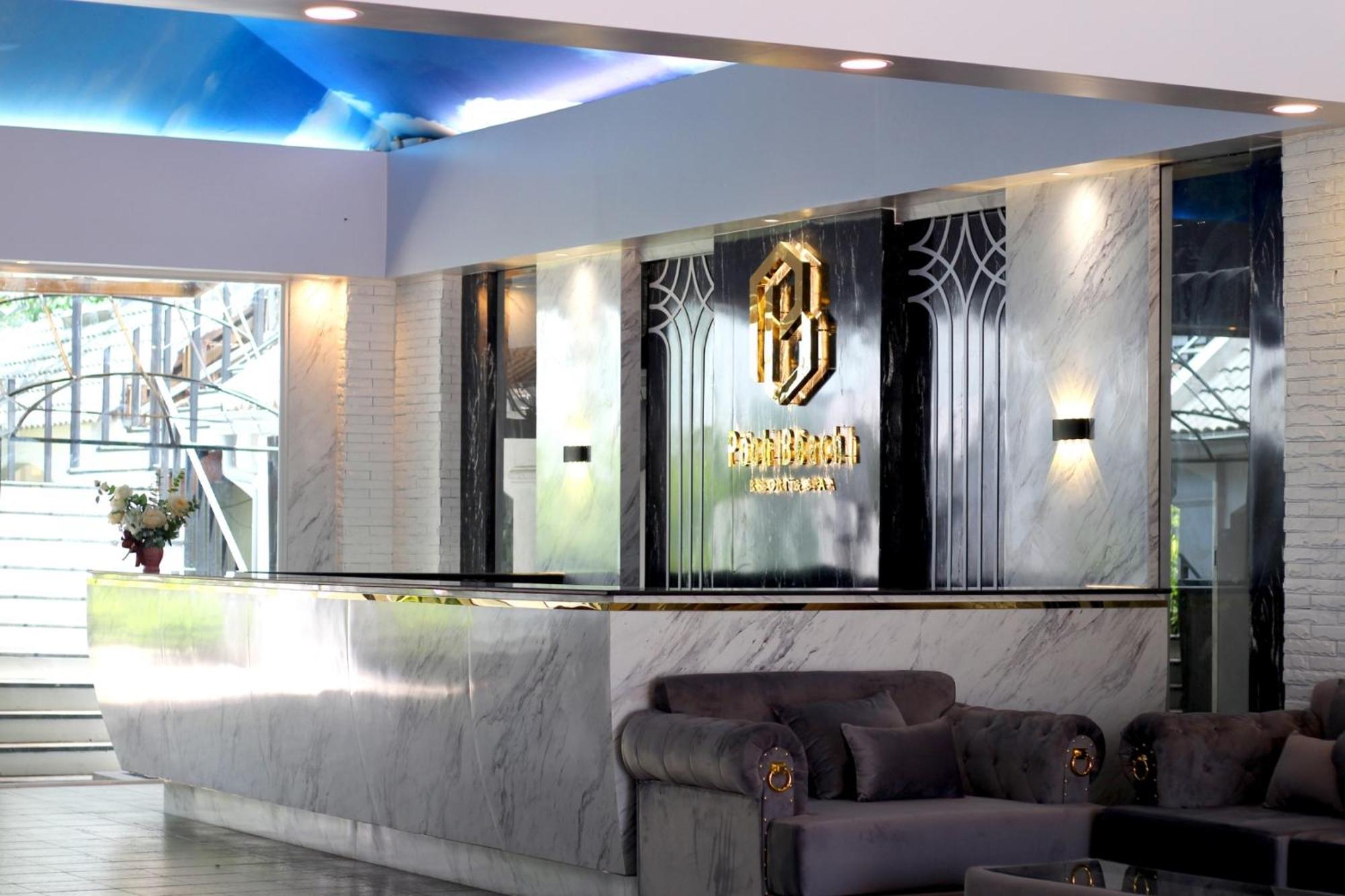 Pooh Beach Resort & Spa Pantai Jomtien Bagian luar foto