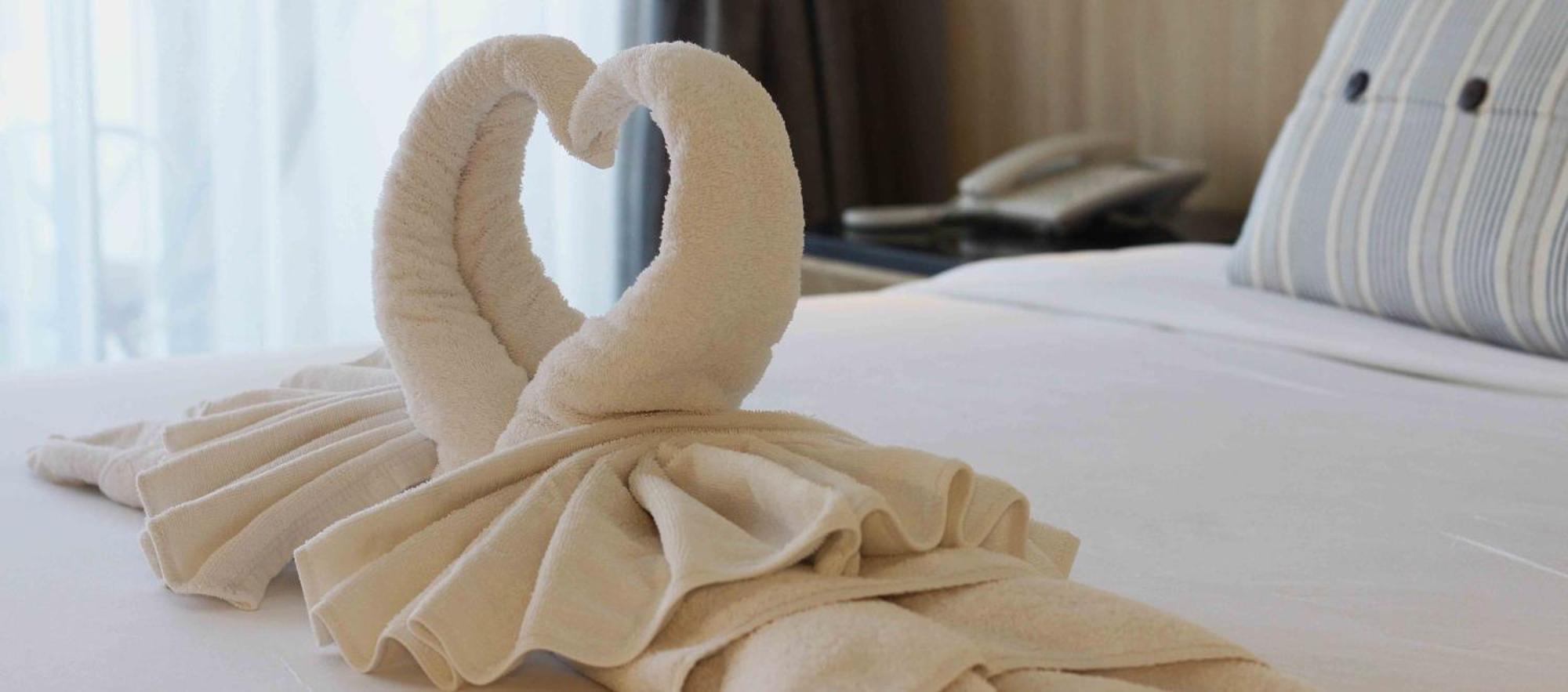 Pooh Beach Resort & Spa Pantai Jomtien Bagian luar foto
